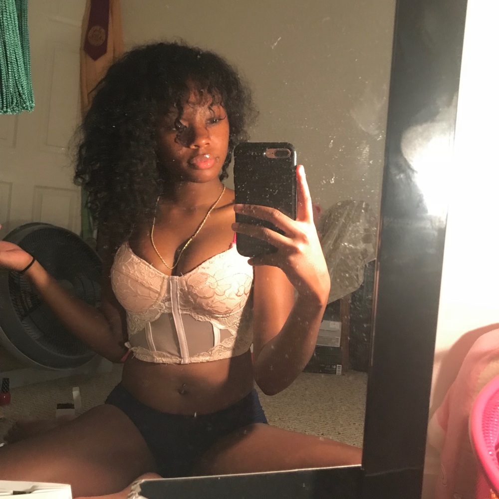 Meet your Posher, Chyna